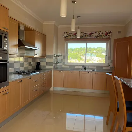 Apartman Sea Breeze Escape *